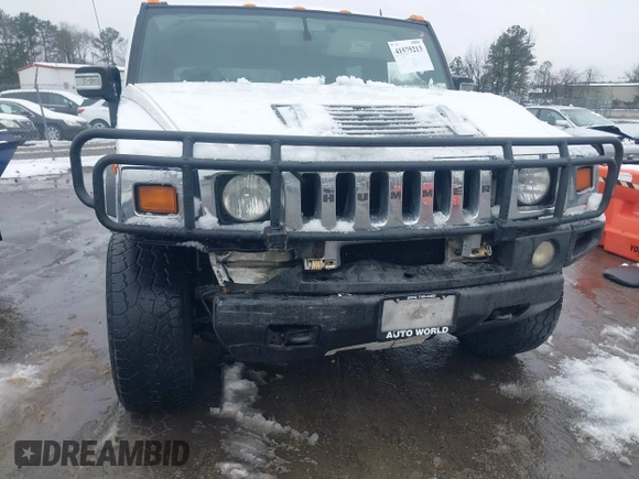 2007 Hummer H2 SUV z VIN 5GRGN23U07H111605, wystawiony jako IAAI lot #41575213 z przebiegiem 179 618 mil mil oraz . Historia ofert i sprzedaży dostępna na DreamBid. Obrazek 6.