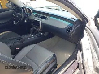 2013 Chevrolet Camaro LT with VIN 2G1FC1E38D9160609, listed as a IAAI auction lot 42646283 with 215,814 mi miles and . Bid and sale history available at DreamBid. Image 5.