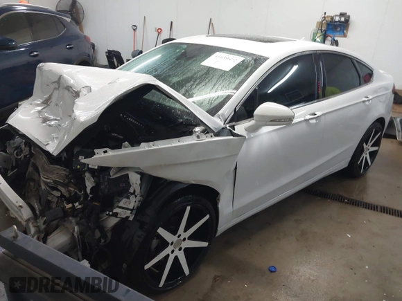 2019 Ford Fusion Titanium with VIN 3FA6P0D98KR124007, listed as a IAAI auction lot 41639572 with 80,272 mi miles. Bid and sale history available at carsss.com. Image 2.