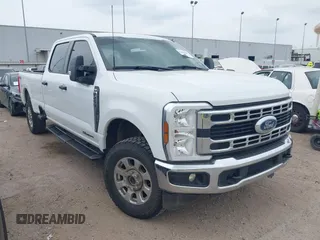 2024 Ford Super Duty F-250 SRW XL with VIN 1FT7W2BT3RED89605, listed as a IAAI auction lot 41890450 with 34,278 mi miles. Bid and sale history available at carsss.com. Image 1.