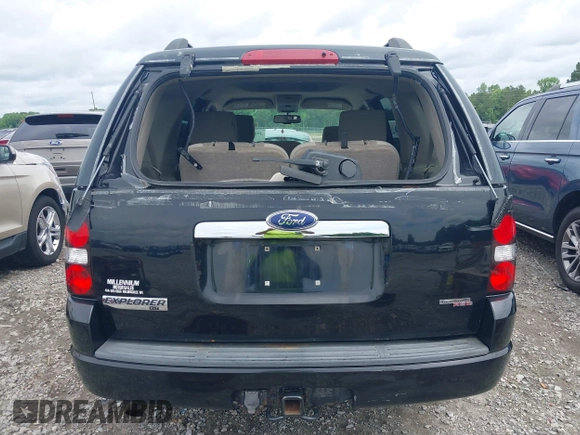 2007 Ford Explorer XLT z VIN 1FMEU73E67UB85924, wystawiony jako IAAI lot #39377653 z przebiegiem 221 298 mil mil oraz . Historia ofert i sprzedaży dostępna na DreamBid. Obrazek 16.