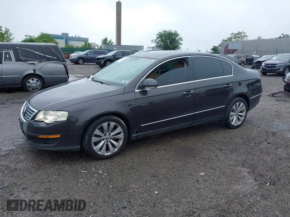 2008 Volkswagen Passat Komfort with VIN WVWAK73C88P052203, listed as a IAAI auction lot 42461111 with 197,988 mi miles and . Bid and sale history available at DreamBid. Image 16.
