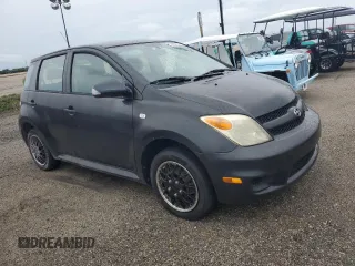 2006 Scion xA z VIN JTKKT624X60155935, wystawiony jako Copart lot #74894574 z przebiegiem Nie podano mil oraz Szkody całkowita. Historia ofert i sprzedaży dostępna na DreamBid. Obrazek 4.