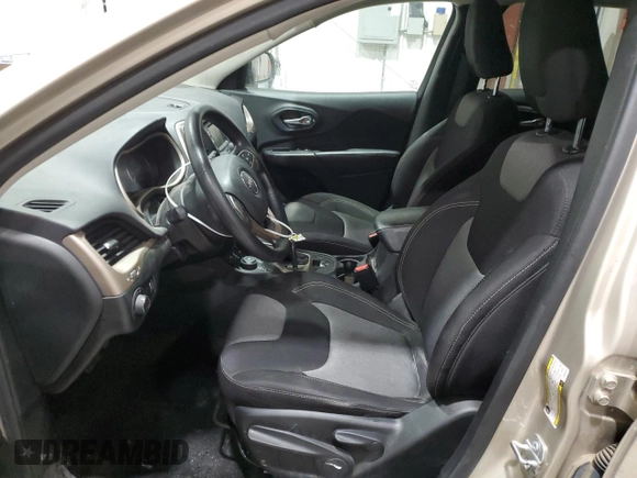 2015 Jeep Cherokee Sport with VIN 1C4PJMAB9FW575271, listed as a Copart auction lot 87958655 with 32,219 mi miles and Salvage Title. Bid and sale history available at carsss.com. Image 7.