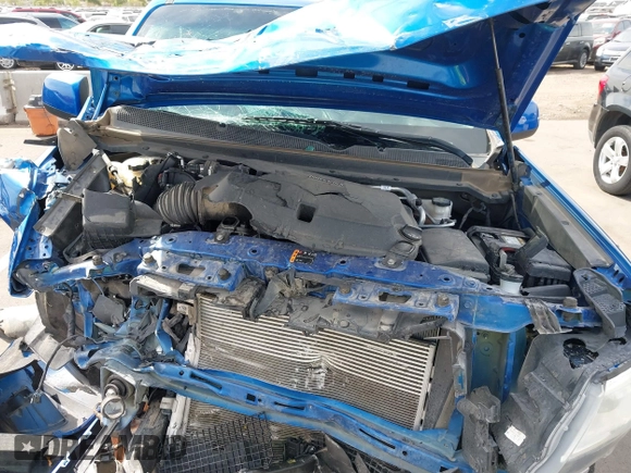 2019 Chevrolet Colorado 2WD Z71 with VIN 1GCGSDEN9K1355783, listed as a IAAI auction lot 41884595 with 78,827 mi miles. Bid and sale history available at carsss.com. Image 10.