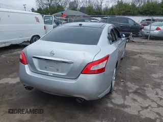 2010 Nissan Maxima S z VIN 1N4AA5AP7AC825355, wystawiony jako IAAI lot #41987311 z przebiegiem 145 046 mil mil oraz . Historia ofert i sprzedaży dostępna na DreamBid. Obrazek 4.