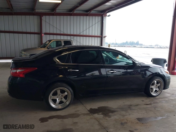 2017 Nissan Altima 2.5 SR with VIN 1N4AL3AP8HC166999, listed as a IAAI auction lot 41483211 with 131,831 mi miles. Bid and sale history available at carsss.com. Image 13.
