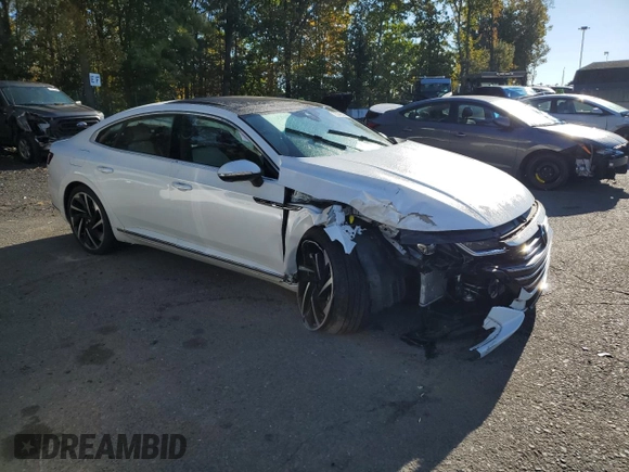2023 Volkswagen Arteon SEL Premium R-Line z VIN WVWTR7AN8PE012237, wystawiony jako Copart lot #75342244 z przebiegiem 20 932 mil mil oraz Szkoda całkowita • Salvage title. Historia ofert i sprzedaży dostępna na DreamBid. Obrazek 4.