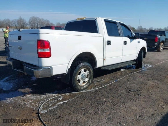 2007 Ford F-150 XLT with VIN 1FTPW14V57KD01256, listed as a IAAI auction lot 41672187 with 322,107 mi miles. Bid and sale history available at carsss.com. Image 4.