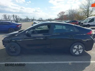 2020 Hyundai Ioniq Blue с VIN KMHC65LCXLU214579, выставлен на аукционе IAAI как лот 42026521 с пробегом 101 575 миль миль и . История ставок и продаж доступна на DreamBid. Изображение 14.
