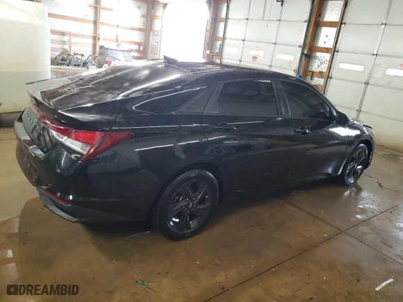 2021 Hyundai Elantra SEL with VIN KMHLS4AG3MU135879, listed as a Copart auction lot 72933034 with 56,426 mi miles and Salvage Title. Bid and sale history available at carsss.com. Image 3.