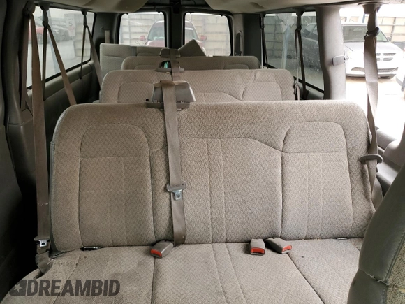 2008 Chevrolet Express Passenger with VIN 1GAHG39KX81194703, listed as a Copart auction lot 48727715 with 116,074 mi miles and Salvage title. Bid and sale history available at DreamBid. Image 10.