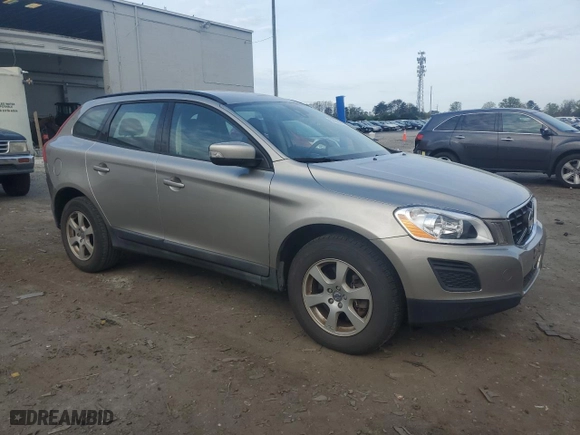 2011 Volvo XC60 3.2L with VIN YV4952DL1B2191182, listed as a Copart auction lot 52683585 with 126,294 mi miles and Salvage Title. Bid and sale history available at carsss.com. Image 4.
