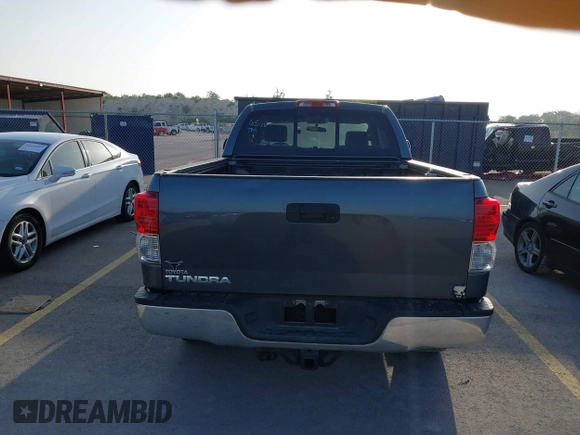 2007 Toyota Tundra SR5 with VIN 5TFRT54117X006566, listed as a IAAI auction lot 42074633 with 277,024 mi miles and . Bid and sale history available at DreamBid. Image 16.