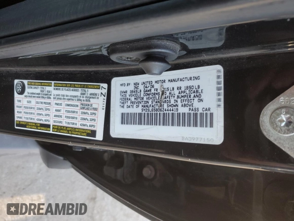 2006 Pontiac Vibe with VIN 5Y2SL65806Z444419, listed as a Copart auction lot 50120835 with 299,999 mi miles and Salvage Title. Bid and sale history available at DreamBid. Image 14.