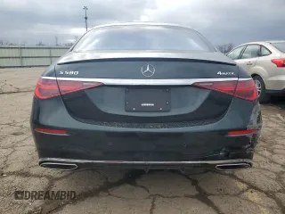 2021 Mercedes-Benz S 580 with VIN W1K6G7GB6MA042104, listed as a Copart auction lot 49778905 with 13,535 mi miles and Salvage Title. Bid and sale history available at DreamBid. Image 6.