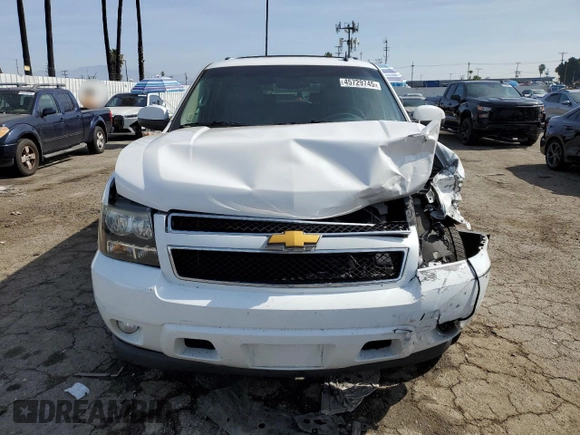 2014 Chevrolet Suburban LT with VIN 1GNSCJE00ER209005, listed as a Copart auction lot 45729745 with 129,662 mi miles and Salvage Title. Bid and sale history available at carsss.com. Image 5.