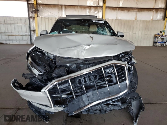2024 Audi Q7 Premium Plus with VIN WA1LXBF76RD009102, listed as a Copart auction lot 57466115 with 9,099 mi miles and Salvage title. Bid and sale history available at DreamBid. Image 5.