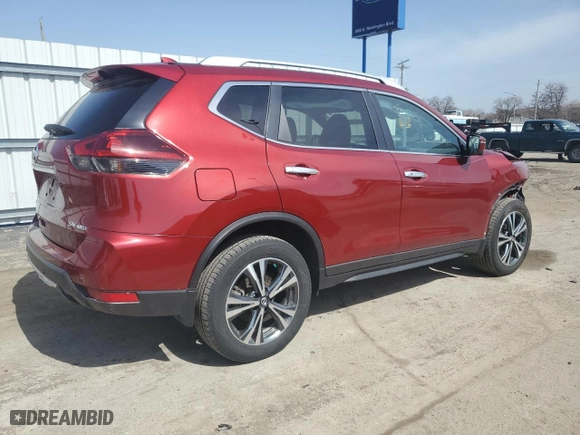 2019 Nissan Rogue SV with VIN 5N1AT2MV4KC825548, listed as a Copart auction lot 49678875 with 70,552 mi miles and Salvage Title. Bid and sale history available at carsss.com. Image 3.