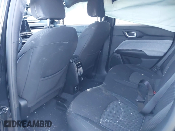 2024 Jeep Compass Sport with VIN 3C4NJDAN2RT168677, listed as a IAAI auction lot 41730940 with 8,472 mi miles and . Bid and sale history available at DreamBid. Image 8.