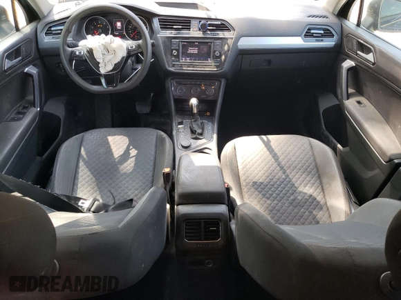 2018 Volkswagen Tiguan S with VIN 3VV0B7AX5JM033302, listed as a Copart auction lot 61534745 with 111,230 mi miles and Salvage title. Bid and sale history available at DreamBid. Image 8.