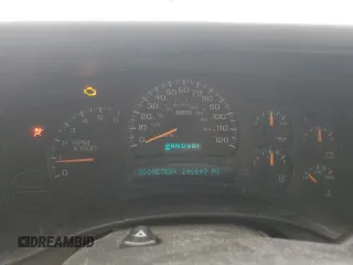 2005 Chevrolet Avalanche Z71 z VIN 3GNEK12Z55G207432, wystawiony jako Copart lot #50754205 z przebiegiem 246 649 mil mil oraz Szkoda całkowita • Salvage title. Historia ofert i sprzedaży dostępna na DreamBid. Obrazek 9.