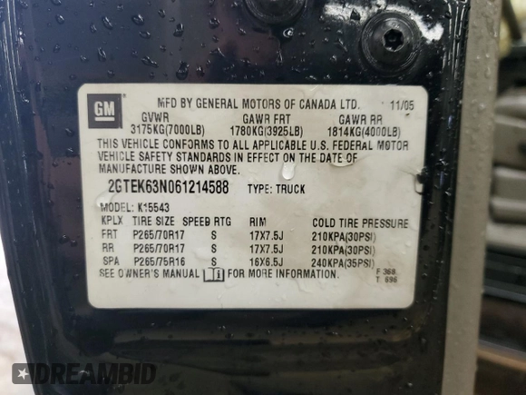 2006 GMC Sierra Denali z VIN 2GTEK63N061214588, wystawiony jako Copart lot #66483814 z przebiegiem Nie podano mil oraz Szkody całkowita. Historia ofert i sprzedaży dostępna na DreamBid. Obrazek 14.