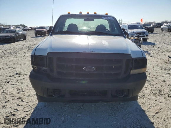 2002 Ford Super Duty F-250 XL with VIN 1FTNF20F52EA73407, listed as a Copart auction lot 46986155 with 509,564 mi miles and Salvage Title. Bid and sale history available at carsss.com. Image 5.