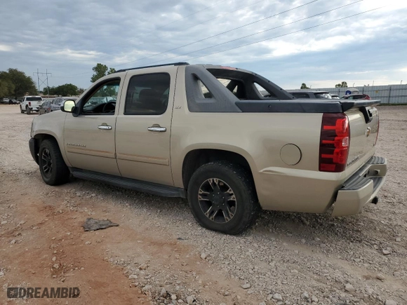 2008 Chevrolet Avalanche LT w/1LT with VIN 3GNFK12308G115133, listed as a Copart auction lot 72465614 with 147,996 mi miles and Salvage Title. Bid and sale history available at carsss.com. Image 2.