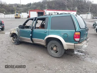 1998 Ford Explorer XL with VIN 1FMZU34E6WUA39787, listed as a IAAI auction lot 41905514 with 198,306 mi miles and . Bid and sale history available at DreamBid. Image 3.
