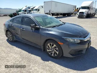 2017 Honda Civic EX z VIN 19XFC2F72HE001543, wystawiony jako Copart lot #56400515 z przebiegiem 70 781 mil mil oraz Szkoda całkowita • Salvage title. Historia ofert i sprzedaży dostępna na DreamBid. Obrazek 4.
