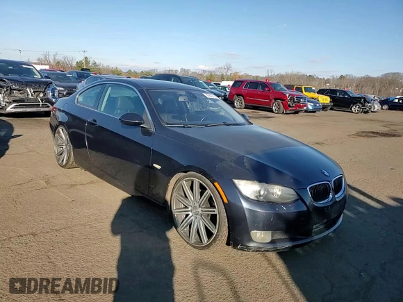 2008 BMW 3 Series 328xi z VIN WBAWC33518PC87121, wystawiony jako Copart lot #83635754 z przebiegiem 113 472 mil mil oraz Szkoda całkowita • Salvage title. Historia ofert i sprzedaży dostępna na DreamBid. Obrazek 10.