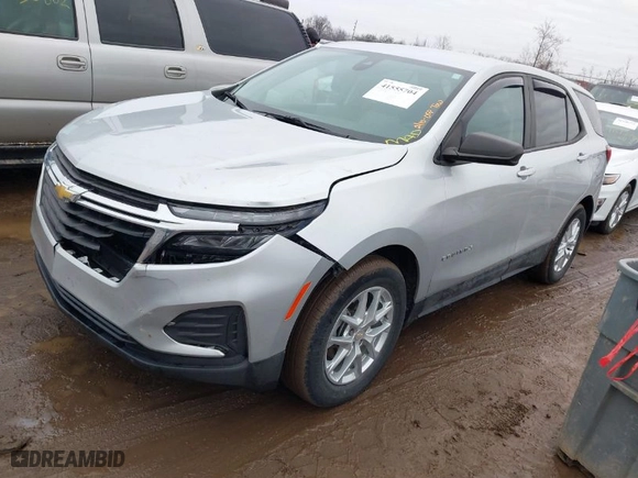 2022 Chevrolet Equinox LS with VIN 3GNAXHEV2NS175800, listed as a IAAI auction lot 41555704 with 64,172 mi miles. Bid and sale history available at carsss.com. Image 2.