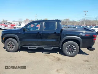 2024 Nissan Frontier SV with VIN 1N6ED1EK8RN656812, listed as a IAAI auction lot 42071048 with 18,276 mi miles and . Bid and sale history available at DreamBid. Image 14.