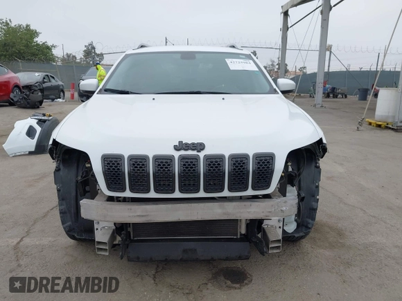 2020 Jeep Cherokee Latitude Plus with VIN 1C4PJLLB8LD601289, listed as a IAAI auction lot 42725984 with 121,533 mi miles and . Bid and sale history available at DreamBid. Image 13.