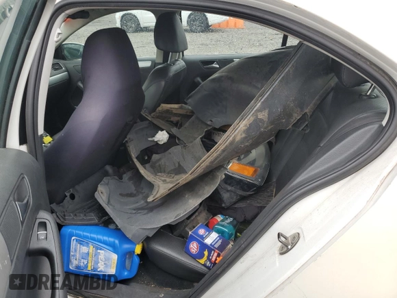 2013 Volkswagen Jetta SE с VIN 3VWDP7AJ3DM363552, выставлен на аукционе Copart как лот 57640685 с пробегом Не указан миль и Списание • Salvage title. История ставок и продаж доступна на DreamBid. Изображение 10.