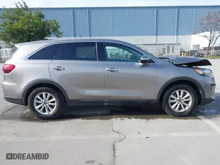 2019 Kia Sorento LX V6 with VIN 5XYPG4A54KG476373, listed as a IAAI auction lot 41751522 with 71,486 mi miles. Bid and sale history available at carsss.com. Image 14.