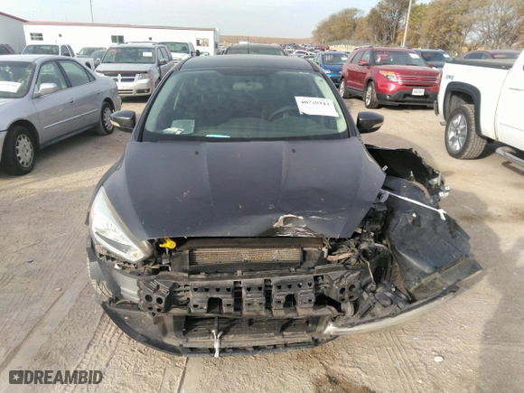 2017 Ford Focus SE with VIN 1FADP3K22HL205445, listed as a IAAI auction lot 40720343 with 39,959 mi miles. Bid and sale history available at carsss.com. Image 13.