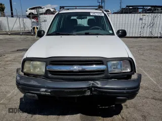 2001 Chevrolet Tracker ZR2 z VIN 2CNBJ734816935414, wystawiony jako Copart lot #54877235 z przebiegiem 117 483 mil mil oraz Szkoda całkowita • Salvage title. Historia ofert i sprzedaży dostępna na DreamBid. Obrazek 5.