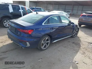 2023 Audi S3 z VIN WAUG3DGY2PA025296, wystawiony jako IAAI lot #41577516 z przebiegiem 23 233 mil mil oraz . Historia ofert i sprzedaży dostępna na DreamBid. Obrazek 4.