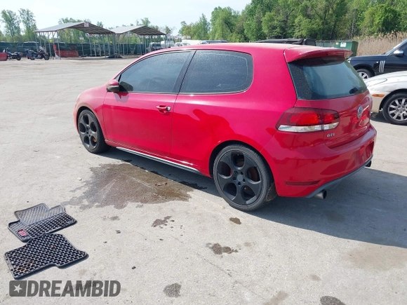 2012 Volkswagen GTI w/Conv & Sunroof z VIN WVWEV7AJ2CW259338, wystawiony jako IAAI lot #42123333 z przebiegiem 121 365 mil mil oraz . Historia ofert i sprzedaży dostępna na DreamBid. Obrazek 3.