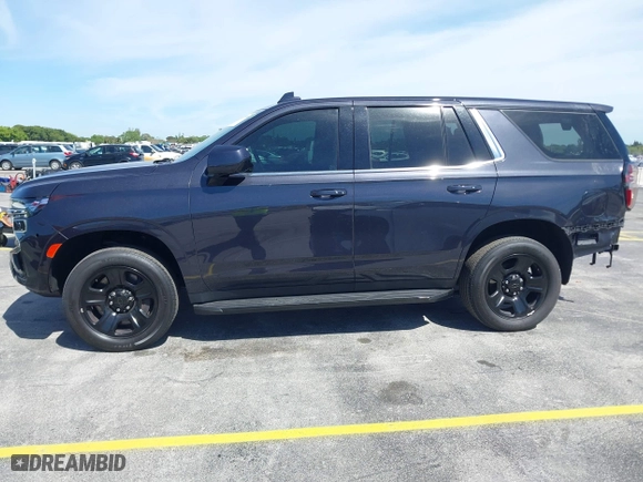 2022 Chevrolet Tahoe Commercial with VIN 1GNSCLED5NR336184, listed as a IAAI auction lot 41729180 with 14,951 mi miles. Bid and sale history available at carsss.com. Image 14.