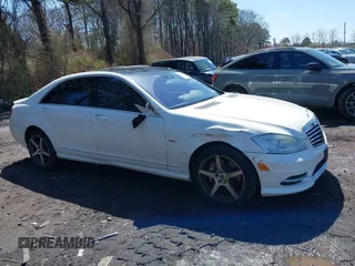 2012 Mercedes-Benz S 550 with VIN WDDNG9EB9CA463453, listed as a IAAI auction lot 41980960 with 84,579 mi miles and . Bid and sale history available at DreamBid. Image 13.
