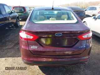 2013 Ford Fusion SE Hybrid with VIN 3FA6P0LU8DR206943, listed as a IAAI auction lot 41822643 with 141,484 mi miles. Bid and sale history available at carsss.com. Image 16.