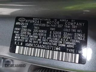 2019 Hyundai Kona SE with VIN KM8K1CAA0KU371164, listed as a IAAI auction lot 42090955 with 70,225 mi miles and . Bid and sale history available at carsss.com. Image 9.