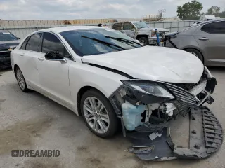 2014 Lincoln MKZ Hybrid z VIN 3LN6L2LU2ER816576, wystawiony jako Copart lot #57030235 z przebiegiem 221 863 mil mil oraz Szkoda całkowita • Salvage title. Historia ofert i sprzedaży dostępna na DreamBid. Obrazek 4.