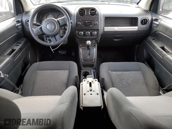 2017 Jeep Compass Sport SE with VIN 1C4NJCBA1HD124793, listed as a Copart auction lot 76044714 with 97,220 mi miles and Salvage title. Bid and sale history available at DreamBid. Image 8.