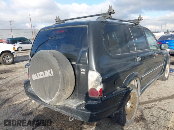 2006 Suzuki XL-7 Standard with VIN JS3TX92V564104539, listed as a IAAI auction lot 41493670 with 199,613 mi miles. Bid and sale history available at carsss.com. Image 6.