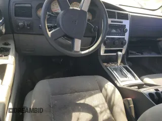 2006 Dodge Magnum z VIN 2D4FV47T66H310079, wystawiony jako Copart lot #70751504 z przebiegiem 112 552 mil mil oraz Szkoda całkowita • Salvage title. Historia ofert i sprzedaży dostępna na DreamBid. Obrazek 8.