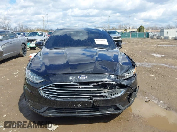 2020 Ford Fusion SE with VIN 3FA6P0LU1LR164100, listed as a IAAI auction lot 41859480 with Not provided miles and . Bid and sale history available at DreamBid. Image 13.
